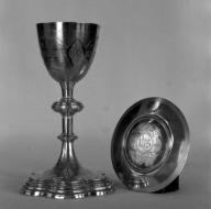 Calice, patène (4), abbaye de Chanoines (Fougères)