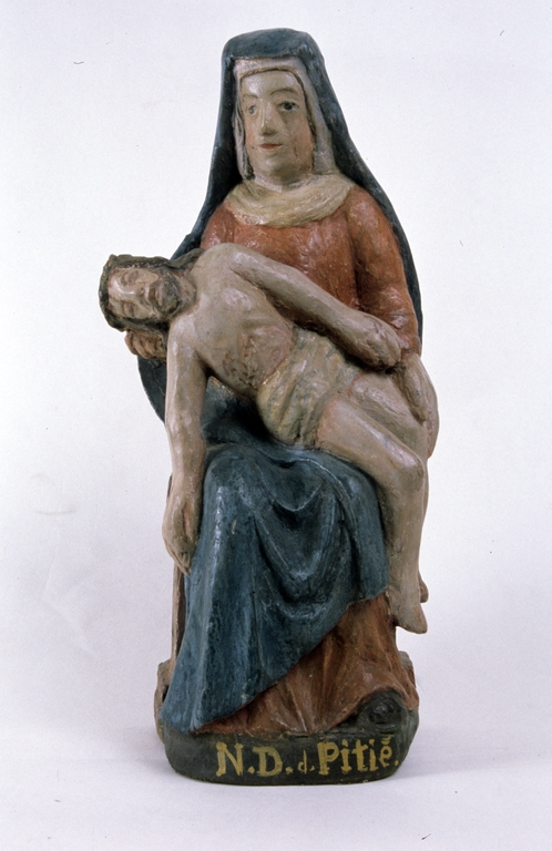 Groupe sculpté : Vierge de Pitié dite Notre-Dame de Pitié, église paroissiale Saint-Pierre, Saint-Paul (Guidel)