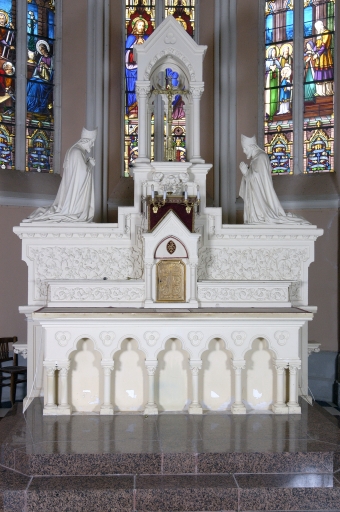 Ensemble du maître-autel : autel, tabernacle, retable