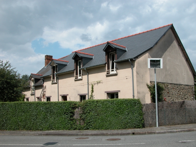 Ensemble de deux maisons, 5 rue de la Forge (Chartres-de-Bretagne)