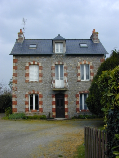 Maison, la Ville Baslé (Pleurtuit)