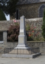 Monument aux morts, place de l'Eglise (La Chapelle-aux-Filtzméens)