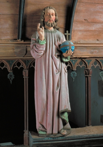 Statue : Christ bénissant