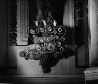 Chandelier (2), chapelle Notre-Dame-la-Blanche (Theix fusionnée en Theix-Noyalo en 2016)