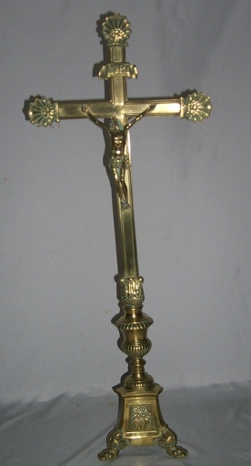 Croix d'autel