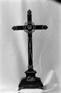 Croix-reliquaire, église paroissiale Saint-Laurent (Callac)