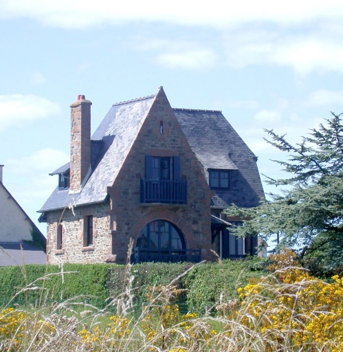 Maison de villégiature, allée des Goélands, Coz-Pors (Trégastel)