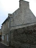 Maison, 2 place Colombière (Matignon)