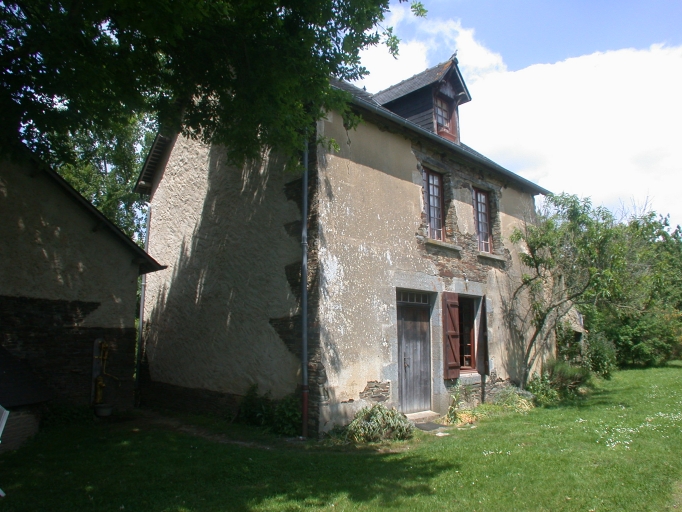 Moulin à eau, la Petite Massue (La Chapelle-aux-Filtzméens)