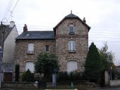 Maison, 25 et 23 rue de Vouziers (Rennes)