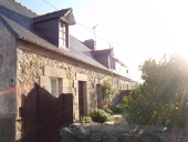 Maisons, alignement de trois logis, Larmor-Pleubian (Pleubian)