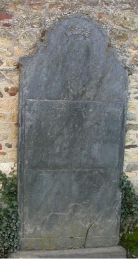 Dalle funéraire de l'abbé Jacques-François Nouail de la Contrie