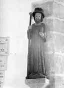 Statue (d'applique, demi-nature) : saint Jacques, chapelle Sainte-Anne (Cléguérec)