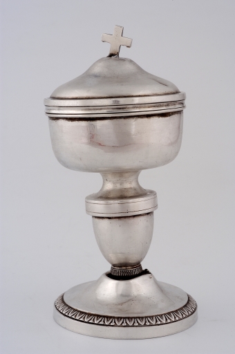 Ciboire des malades 1