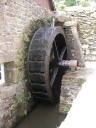Moulin à farine de la Brousse, actuellement maison (Allineuc).
