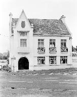 Mairie, 63 avenue Jean Jaurès (Quéven)