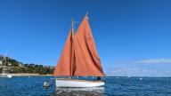 Bateau de plaisance dit Bar avel (Perros-Guirec)