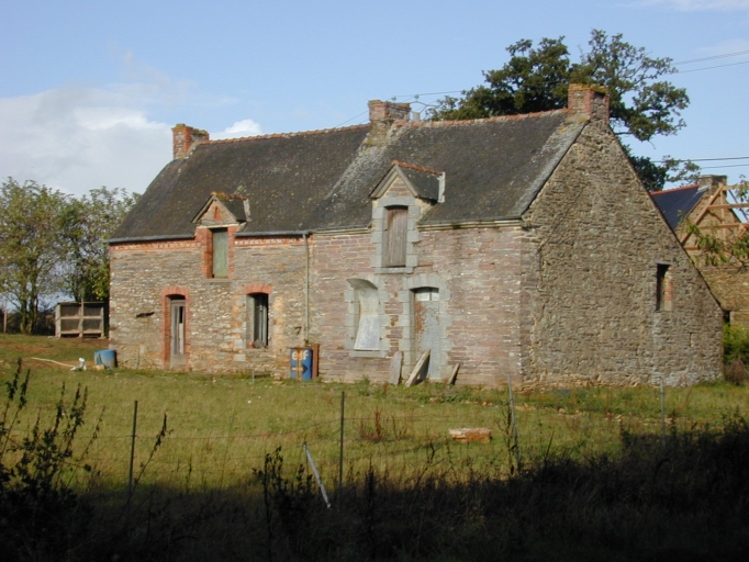 Maison, Beaucel (Saint-Ganton)