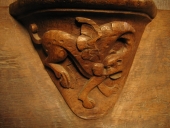 Collégiale Sainte-Marie-Madeleine : stalle 31