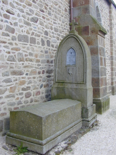 Tombeau de la famille Lanne (Cuguen)