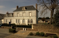 Architecture publique ou collective sur la commune de Saint-Jacques-de-la-Lande