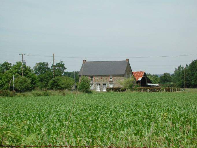 Ferme, actuellement maison, le Pettit Buet (Combourg)