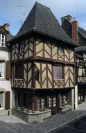 Maison, 27 rue Olivier de Clisson (Josselin)