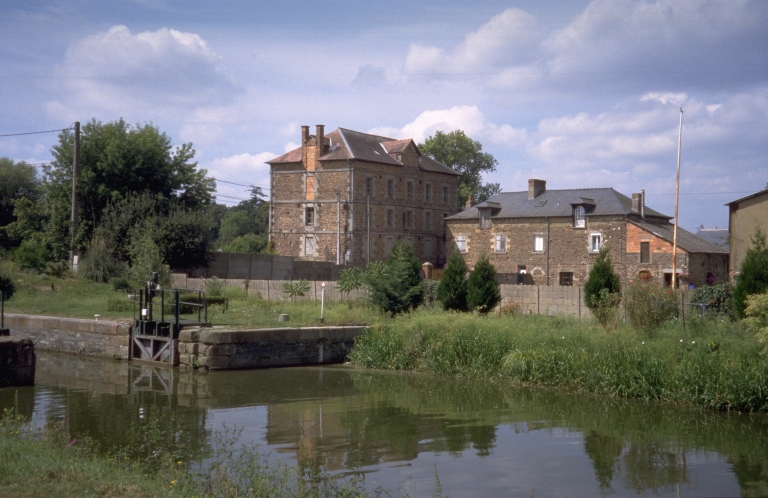 Moulins d'Apigné, puis briqueterie d'Apigné (Rennes)