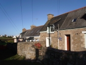 Maisons, alignement de trois logis, Larmor-Pleubian (Pleubian)