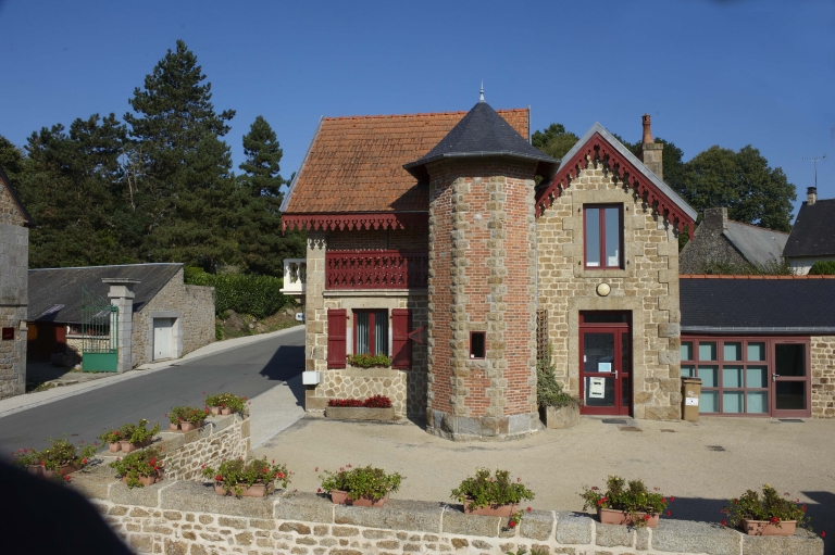 Le village du Châtellier