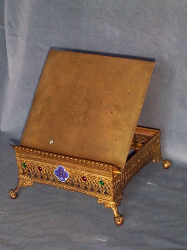 Pupitre d'autel 1