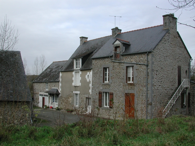 Ancienne ferme, le Vieux Presbytère (Tressé fusionnée en Mesnil-Roc'h en 2019)