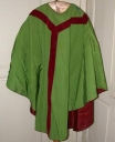 Ornement vert : chasuble, étole
