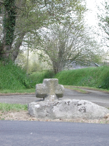 Croix de chemin (vestige), Goaz-ar-Pont (Ploumilliau)