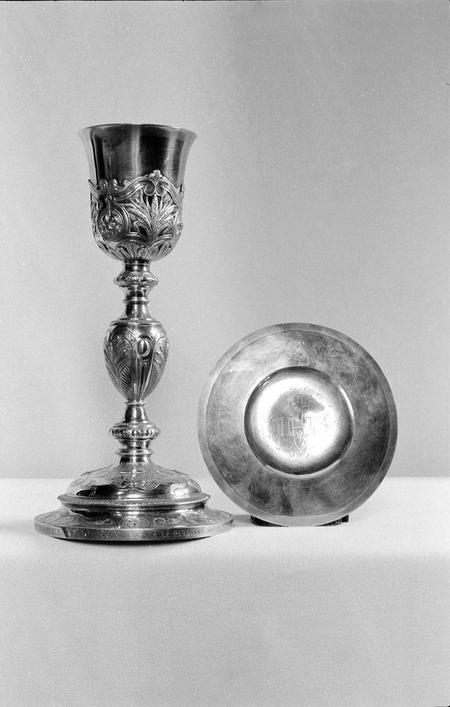 Calice, patène, église paroissiale Notre-Dame (Plévin)