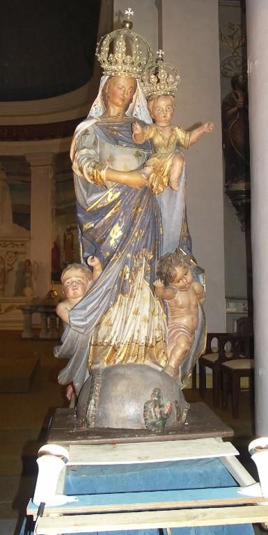 Statue :  Vierge à l'Enfant, dite Notre-Dame des Fontaines, église Notre-Dame-des-Fontaines (Pontrieux)