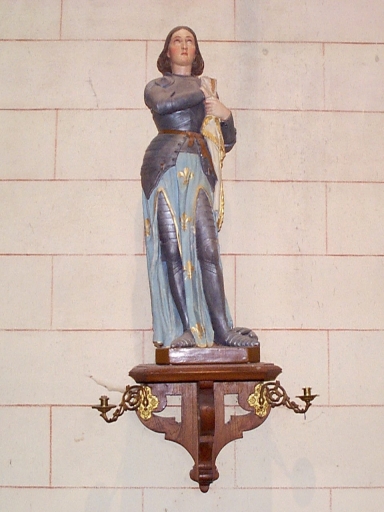 Statue : sainte Jeanne d'Arc ; culot
