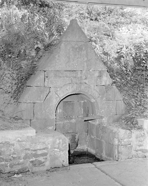 Fontaine de dévotion Saint-Gilles