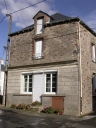 Maison, rue de l'Eglise (Chelun)