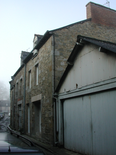 Café, 13, 15 rue de la Barrière (Combourg)