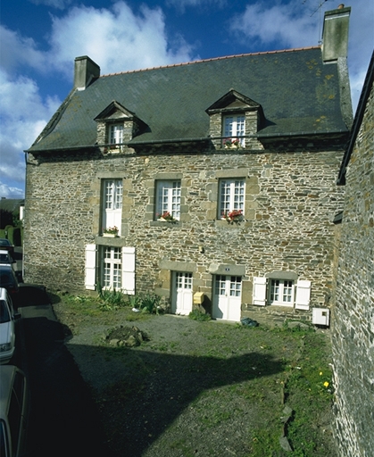 Maison, dite des Ilouses, 1 rue des Tanneries (Dol-de-Bretagne)