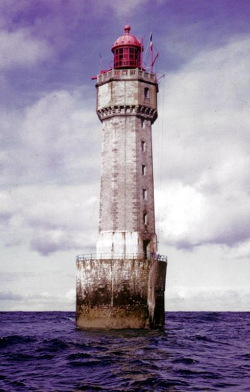 Phare de la Jument (Etablissement de signalisation maritime n° 625/000)