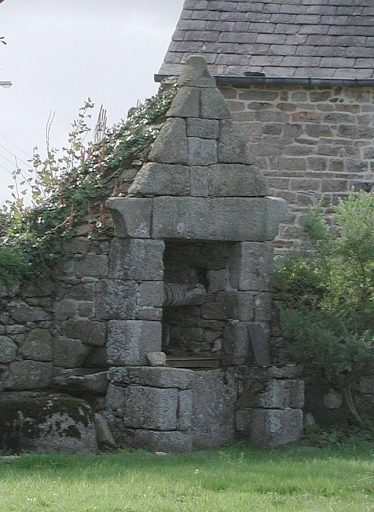 Puits, 1 rue Saint-Yves (Trédrez-Locquémeau)