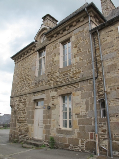 Maison, 12 rue de l'Aumaillerie (Antrain fusionnée en Val-Couesnon en 2019)