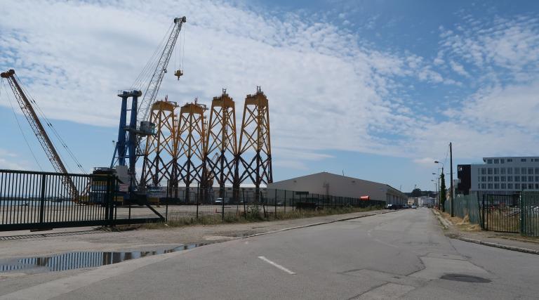 5e bassin, port de commerce (Brest)