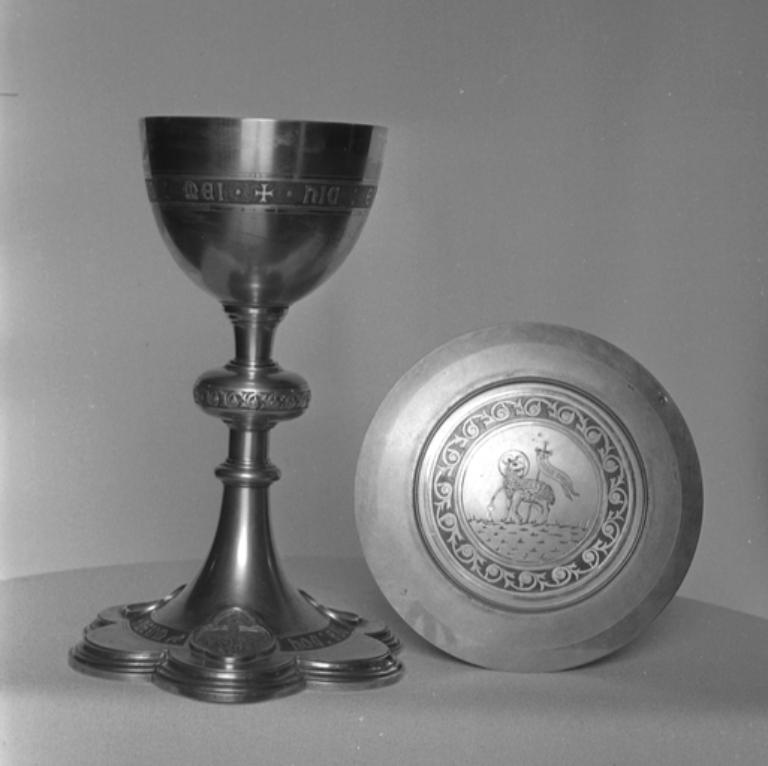 Calice & patène 2, église paroissiale Saint-Laurent (Montertelot)