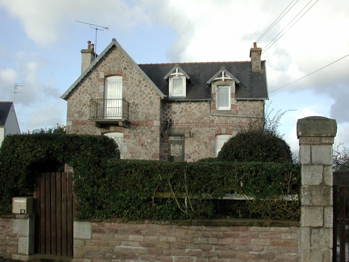 Maison, 14 place des Droits de l'Homme, Run David (Plouézec)