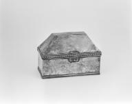 Coffret aux saintes huiles, église paroissiale Saint-Pierre (Baden)