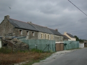 Alignement de maisons, la Roulinais (Sainte-Marie)