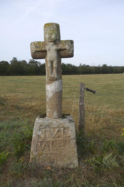 Croix, la Dodelinière (Saint-Rémy-du-Plain)
